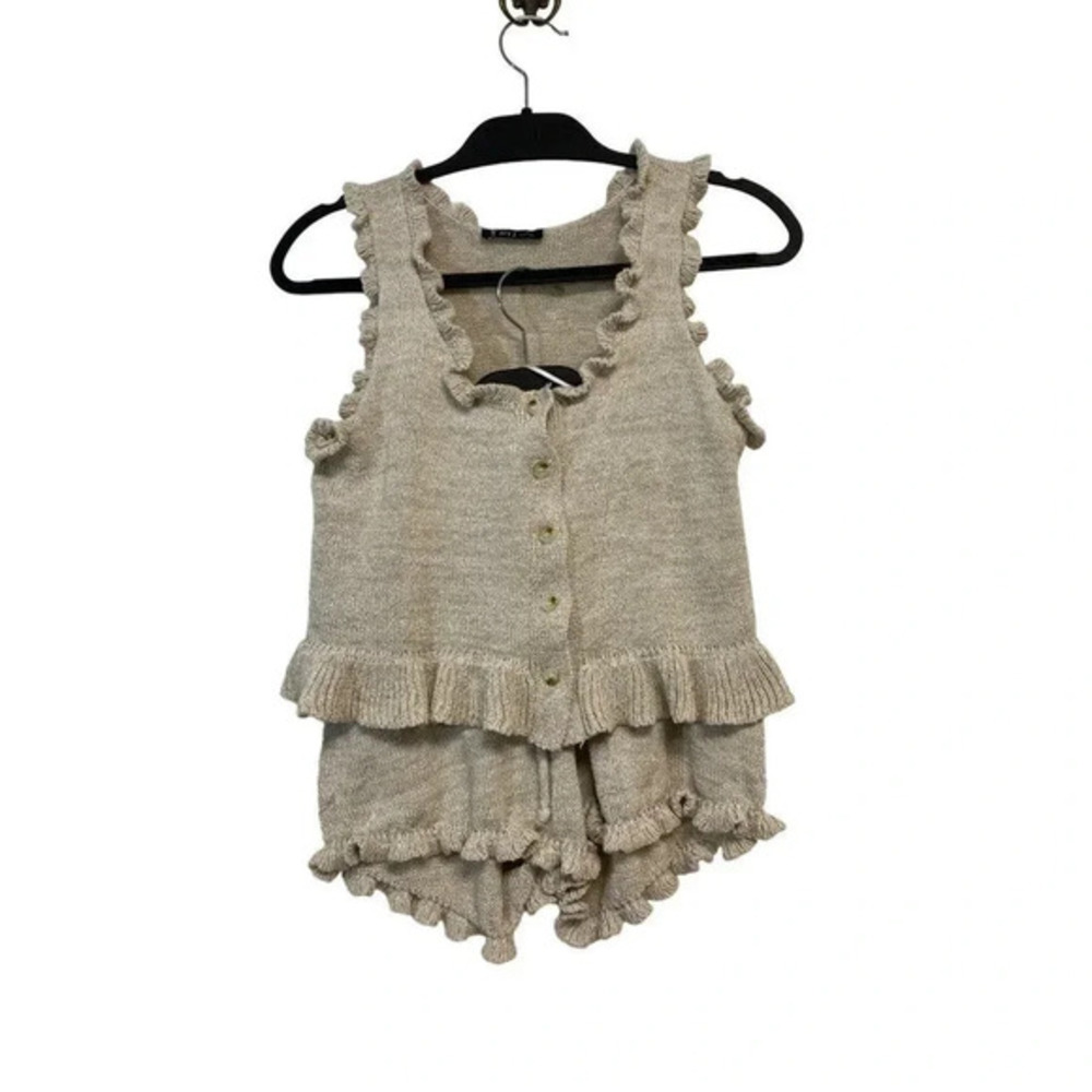 Very J Womens Size Small 2-Piece Sweater Knit Sleeveless Top and Shorts Set